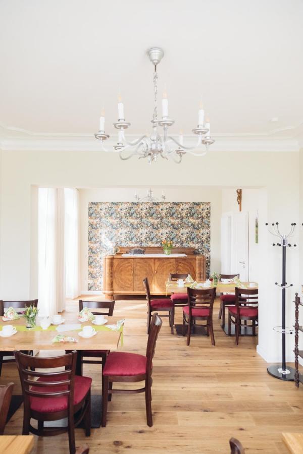 Hotel Altes Pfarrhaus Geldern Exteriér fotografie